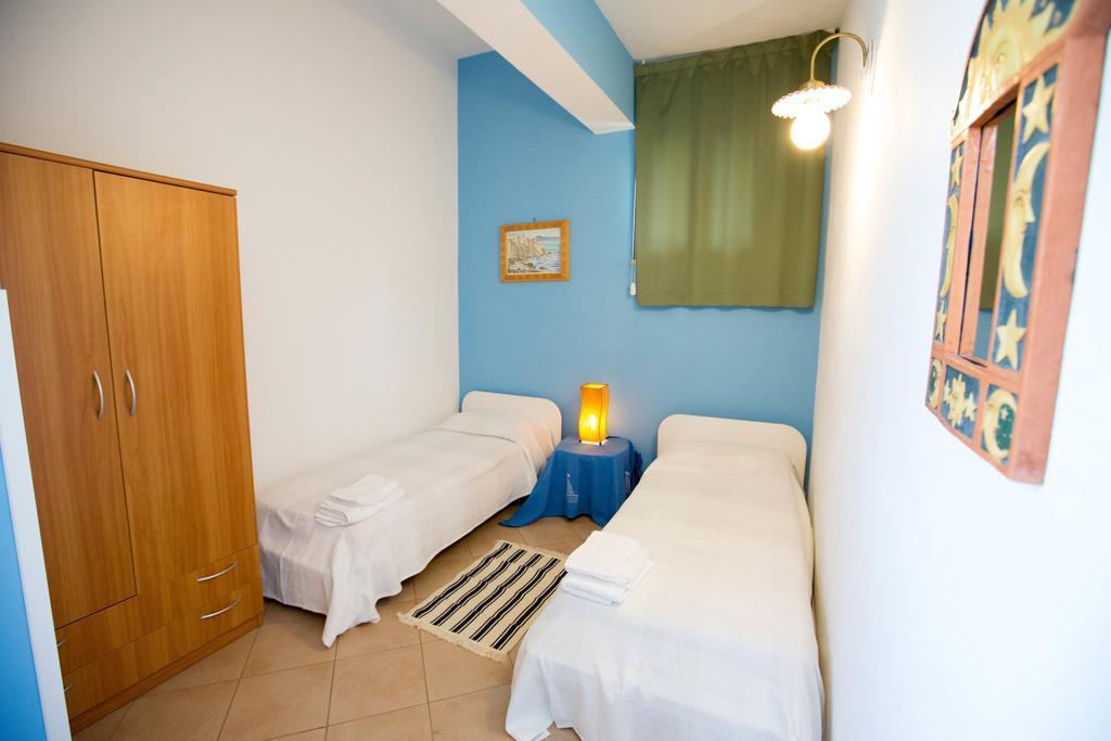 Villa Ogliastro Sul Mare - Sleep And Dream Cefalù Zimmer foto