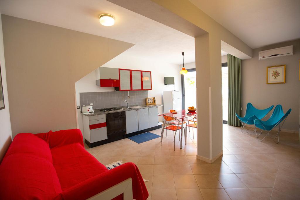 Villa Ogliastro Sul Mare - Sleep And Dream Cefalù Zimmer foto